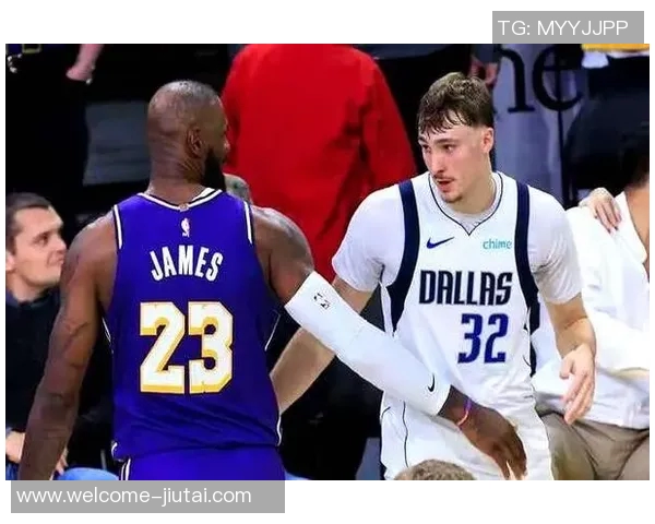 弗拉格成为詹姆斯后最年轻球员达成250分100板50助成就