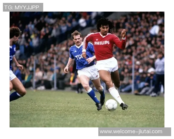 埃因霍温主帅强调球队如同F1赛车需不断优化并坚定信心走在正确道路上 埃因霍温主帅强调球队如同F1赛车需不断优化并坚定信心走在正确道路上